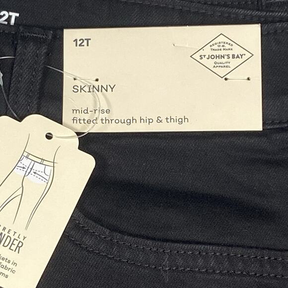 NWT St Johns Bay Women's Size 12T (32x32) Skinny Jeans Black Slimming Mid Rise - Picture 4 of 7